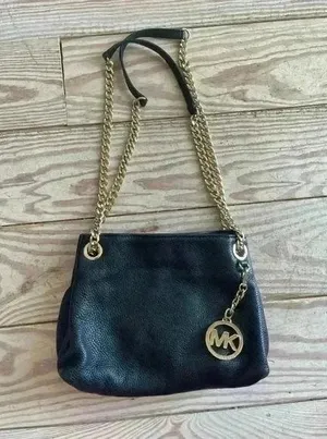 Michael Kors bag thumbnail 1
