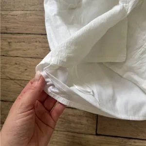 NWT Abercrombie & Fitch Crop Top thumbnail 4