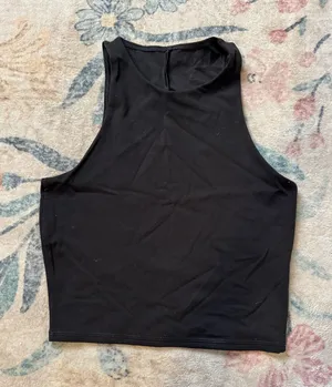 Hollister Social Tourist Tank thumbnail 1
