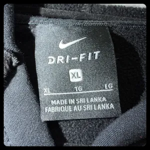 Nike Pullover Hoodie Women XL Black Just Do It Dri-Fit Sweatshirt DA1452-010 thumbnail 3