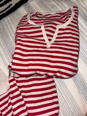 Victoria’s Secret Pajama Set thumbnail 3