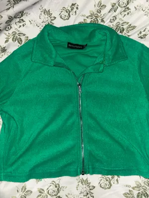 Pretty Little Thing green crop jacket  thumbnail 4