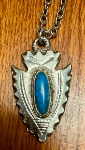 Silver Tone Arrowhead Pendant Necklace Turquoise Southwest Style 13.5” thumbnail 1