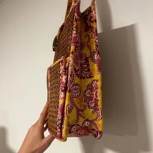 Vera Bradley Paisley Rattan Straw Wicker‎ Weave Tote Bag Floral Yellow Boho thumbnail 3