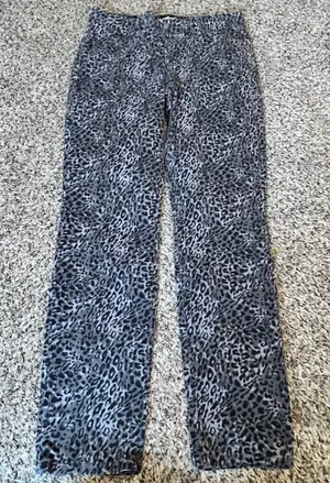 Talbots Signature Grey Black Leopard Print Slim Leg Ankle Pants Womens Size 8‎ thumbnail 1