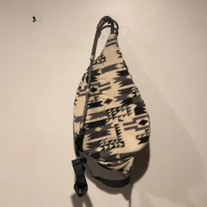 Kavu Aztec Print Rope Sling Bag thumbnail 3