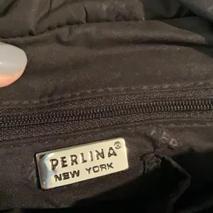 Perlina Leather Oxblood Purse with Adjustable Strap thumbnail 5