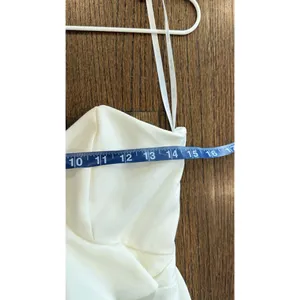 Bardot Revolve Camelia Cocktail Midi One Shoulder Dress in White Size US 4 1791 thumbnail 6