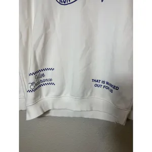 Elevated Faith Run Race‎ Graphic Crewneck Sweatshirt White Hebrews12:1 Size XS thumbnail 4