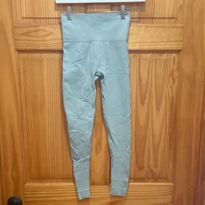 SET Active Size XS Light Blue High-Rise Activewear Leggings thumbnail 2