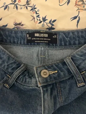 Hollister Shorts Jean High-Rise Mom Ultra 3" thumbnail 3
