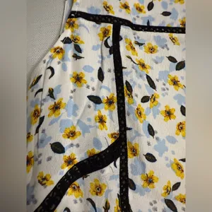 Zara White Black Lace Inset Blue and Yellow Floral Tank Top Blouse XS thumbnail 8