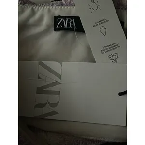 New Zara‎ Tweed Strapless Cropped Top thumbnail 7