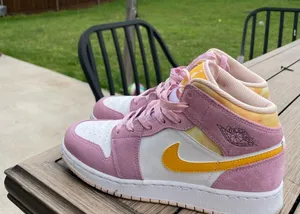 Nike Air Jordan Retro Mid Sweet Pink Color thumbnail 2