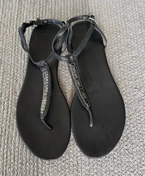 Cole Haan Black T-Strap Leather Sandals with Black Crystal Gems Sz 7 thumbnail 1