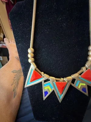 Vintage 1980s Geometric Triangle Bib Statement Necklace Gold thumbnail 6