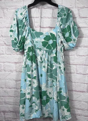 Baevely Medium Floral Puff Sleeve Dress thumbnail 1