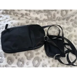 Lululemon Belt Bag thumbnail 4