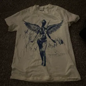Graphic nirvana t shirt Tan Size M thumbnail 1