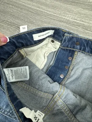 High Rise Rigid Bow Jeans thumbnail 6