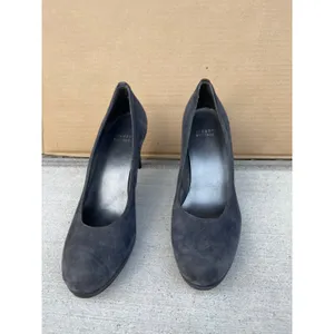 Stuart Weitzman bluish gray suede 4-inch round toe heels size 10 thumbnail 2