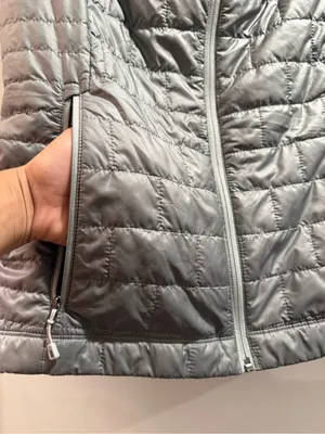 Patagonia Nano Puff Vest Women’s Small Gray Primaloft‎ Quilted Size Small thumbnail 6