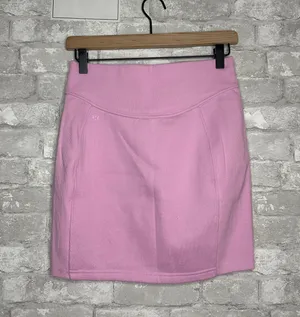 Lululemon Scuba High Rise Mini Skirt NWT Size Small (VITP) Pink LW8ALSS thumbnail 3