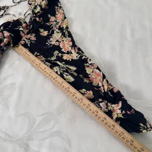Free People Size-L/G Top Hilary‎ Printed Floral Cropped Black thumbnail 10