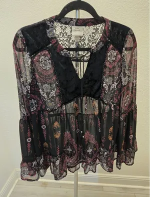 Knox Rose Sheer Paisley Lace Velvet Accent Boho Tunic Blouse Black Pink Women M thumbnail 1