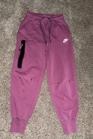 Women's Nike Sportswear Tech Fleece Jogger Pants in Light Bordeaux, Size XS thumbnail 1