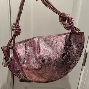 NWOT Cult Gaia Estrella metallic tote bag Cameo Pink thumbnail 8
