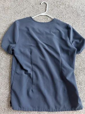 FIGS Scrub Top thumbnail 5