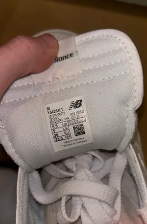 New Balance 425 White Green Sneakers NEW IN BOX! thumbnail 5