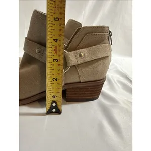 Lucky Brand Bolton Ankle Boots Women’s 8M Beige Suede Zip Up thumbnail 10