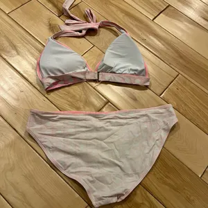 Vineyard Vines Swim Suit thumbnail 2