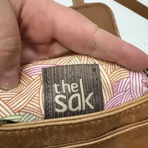 THE SAK Leather Crossbody Bag Pockets Tan Brown Adjustable Cane Ribbon Detail thumbnail 7