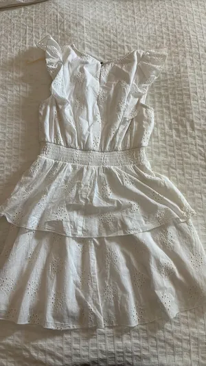 Spring Dinner Dress thumbnail 3