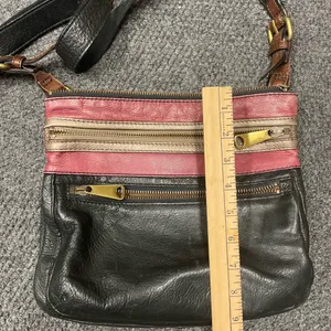 Fossil Explorer Two-Tone Leather Crossbody Bag Red Black Vintage Y2K Soft thumbnail 6
