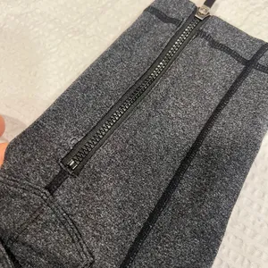 Lululemon Scenic Route 7/8 Tight leggings in gray size 8 women thumbnail 3