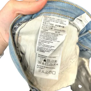 Levi's Mile High Blue Floral Embroidered Light Wash Denim‎ Shorts Size 28 thumbnail 9