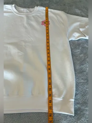 Women’s White Sweatshirt Patch Details of Winnie the Pooh Characters Size XL thumbnail 7