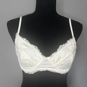Forever 21 Floral Lace Underwire Bra thumbnail 1