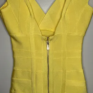 House Of CB London Neon Yellow Bodycon Bandage Cocktail Dress Size XS thumbnail 8