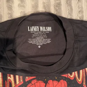 Torrid Lainey Wilson Oversized‎ Graphic Tunic Tee Vintage Gray Cowboy Boots L 12 thumbnail 4