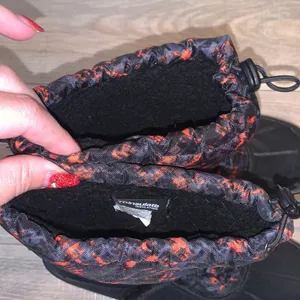 3M Thinsulate insulation womans 7 snow boots Black thumbnail 6