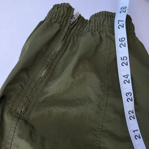 Old Navy Womens Olive Green Quick Dry Cargo Joggers Ankle Zip Pants Size Small thumbnail 10