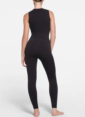 NWT SKIMS CONTOUR NYLON ZIP FRONT CATSUIT ONYX S/M ( Sold Out) thumbnail 2