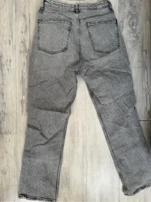 Zara Light Gray Straight Leg Women’s Jeans thumbnail 5