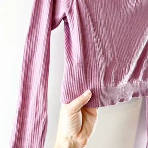 Lululemon Ebb to Street Long Sleeve Cropped Shirt Velvet Dust Purple Pink 10 thumbnail 5