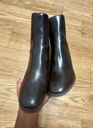 Life Stride Soft System Leather Ankle Boots thumbnail 4